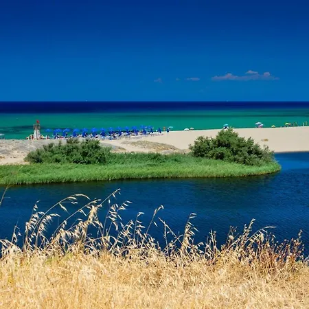 Smeraldo E Arancia Sardegna * Валледория
